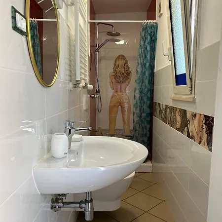 Zona Residenziale, Due Passi Dal Mare * بيسكارا