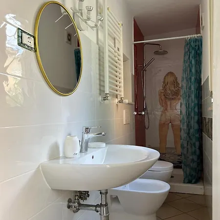 Zona Residenziale, Due Passi Dal Mare شقة بيسكارا