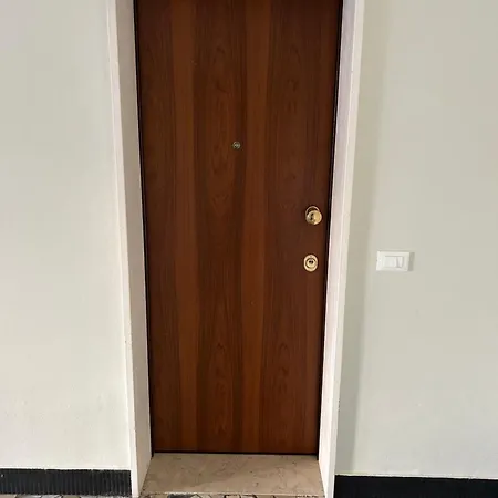 Zona Residenziale, Due Passi Dal Mare